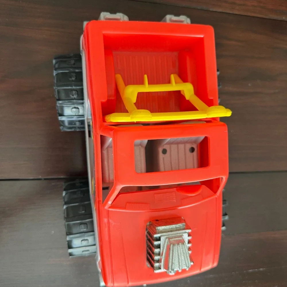 Vintage 1980 Yellow Jeep Buggy Toy‎ Car #44 Goodyear Wrangler